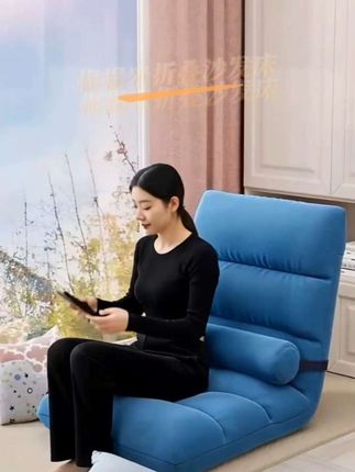 买了这个飘窗凳,我室友们都羡慕疯了!它不仅坐着舒服,而且还能当枕头用,简直不要太爽!平时追剧累了就往上面一躺,别提多惬意了。关键是它还不占地方,随便放哪都行,特别适合喜欢宅在床上的小仙女们,有了它,学习累了就能随时随地休息,真的太好了!