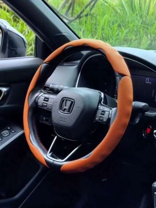 #汽车方向盘套 #汽车四季方向盘套 #汽车方向盘套新款 #方向盘套 #汽车纳帕皮方向盘套 @DOU+小助手 @巨量千川