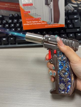 实用家用户外#户外工具 #便携点火器 #五金工具 #高性能实用工具