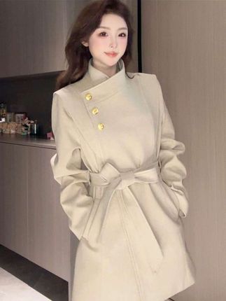 #穿搭 #高级感穿搭 #风衣穿搭 #优雅气质 #分享穿搭