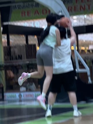 我是个子高,不是力气大……#运动女孩 #篮球