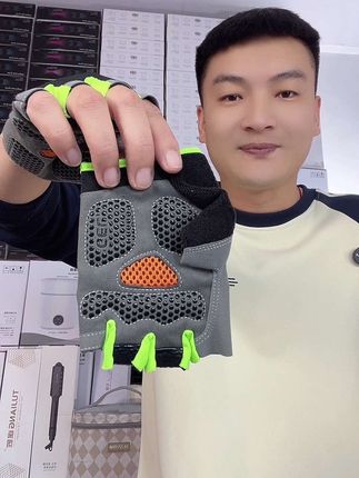 #运动手套 #骑行手套 #运动手套推荐