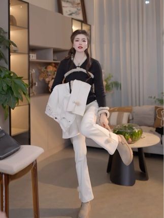 逃跑吧,跑出这满是世俗的生活#显瘦穿搭 #气质穿搭 #高级感穿搭