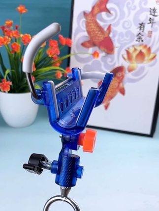 这是一款方便实用的手竿 海竿自锁支架,可万向调节,方便携带#渔具用品 #炮台支架 #钓鱼