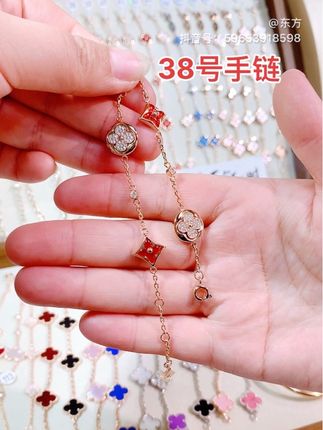 红色更加贵气显高贵#珠宝首饰 #时尚饰品 #手链#老花手链