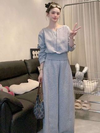 #休闲套装#时尚穿搭#休闲穿搭#秋冬穿搭#面料柔软舒适