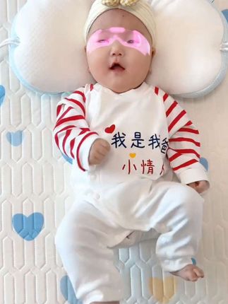 这爸爸真有意思!给娃买套衣服还要给妈 妈派来“我是我妈小保镖”连体衣,还真的柔软舒适又好看。#宝宝穿搭 #新生儿#连体衣#婴幼儿服饰 #人类幼崽成长记
