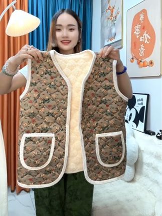 #加绒加厚马甲 #保暖锁温马甲 #不挑年龄不挑身材 #大码保暖马甲 #便宜又好穿