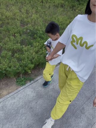 我怕我们没有下辈子,所以今生要拼命爱你……#骗你生儿子 #我家的小戏精 #亲子时光