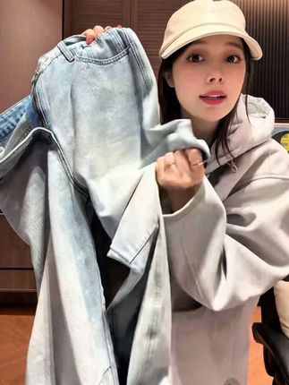 软到心坎里的牛仔裤哪里找?看这里~穿上它上班坐一天都不带累的!穿一次就爱上,绝绝子!#谁穿谁舒服#潮流穿搭#每日分享#时尚前沿