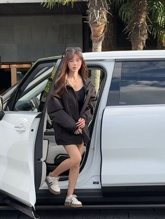 不敢想象20岁开上#杭州湾库里南 得多狂#极氪9X豪华SUV