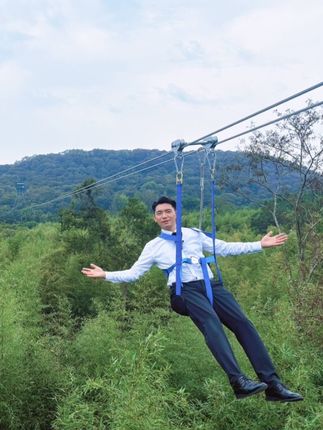 双节锁定铁山寺,新增滑索超刺激,越野车、滑板车…放肆嗨玩,打卡得好礼,还有套票福利别错过哦!#假日出游