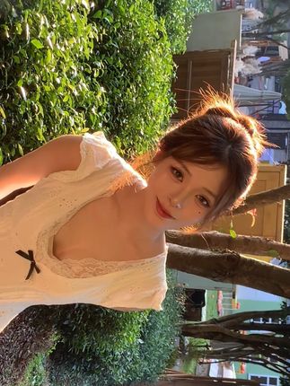 你愿意为我翻转手机嘛~#夏天 #sk佳佳大王 今天有三播哦