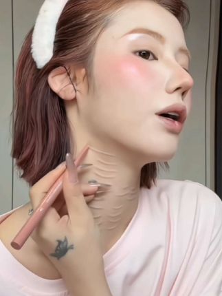 一笔搞定妈生粉蚕卧蚕!!这下再也不会找不准位置了~#卧蚕 #双头卧蚕笔 #美妆好物 #今日分享 #甜妹