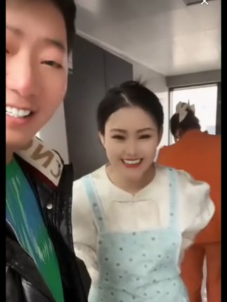 今天三妹抽空做饭给家人吃!太棒了#三妹  #生活的烟火气息#家用必备 #厨房油污净