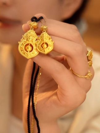 #黄金项链女款足金葫芦吊挂坠项链节生日礼物 送女友老婆时尚百搭#黄金项链#黄金女款足金葫芦吊挂坠项链#黄金吊坠#黄金吊坠项链