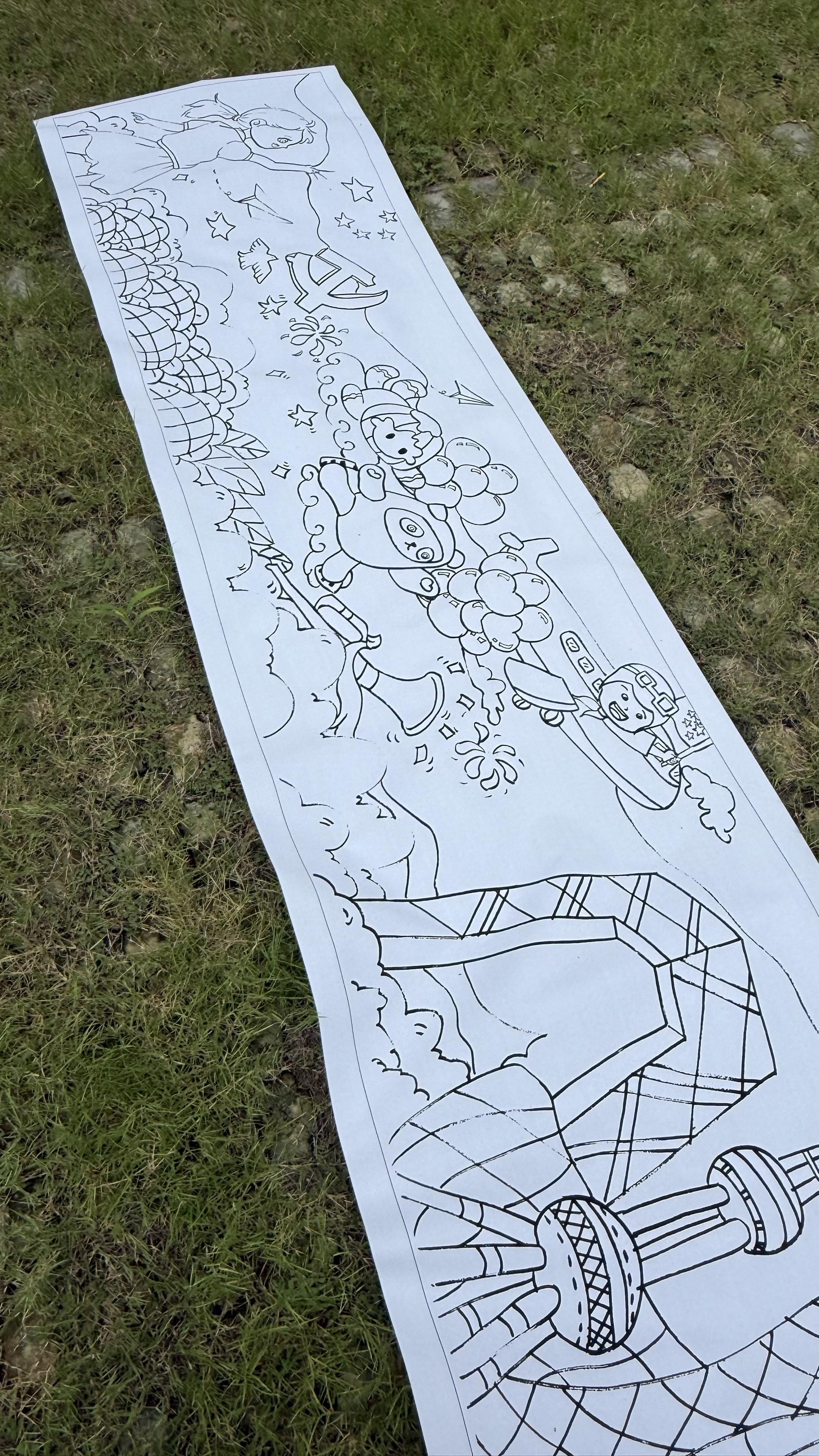 国庆节来临之际,为了让孩子们感受节日氛围,幼儿园可以开展“百米画卷印童心,我与做过共成长”系列活动之百米画卷画祖国,让孩子们用画笔来为祖国妈妈庆祝,祝愿祖国妈妈生日快乐繁荣昌盛#祖国妈妈我爱你 #长画卷 #涂鸦画卷 #幼儿园国庆节活动 #中秋国庆活动方案
