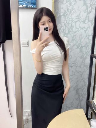 #秋冬都市硬核穿搭 #内搭外穿都好看 #强烈推荐 #晒晒我的秋日穿搭 #温柔风是永远的理想型穿搭