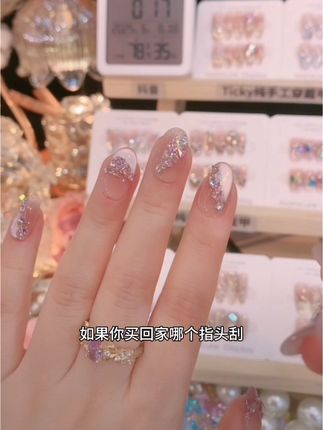 #高级纯手工穿戴甲 #超好看的美甲 #精致女人必备 #穿戴式美甲 #女神必备
