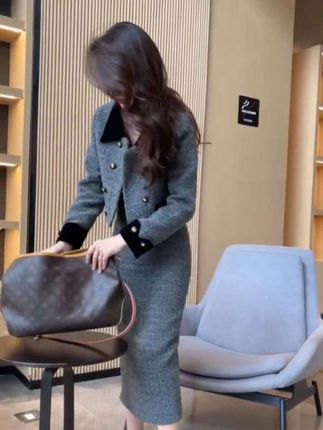 #小香风穿搭 #秋季穿搭 #时尚套装 #高级感穿搭 #气质这一块拿捏死死的