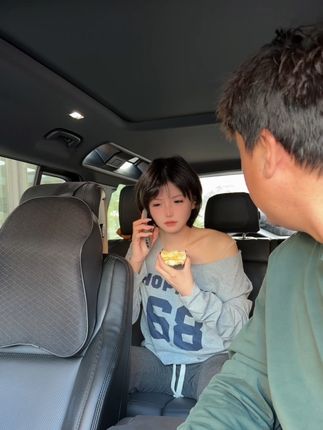 我不好看吗?非看后视镜! #网约车