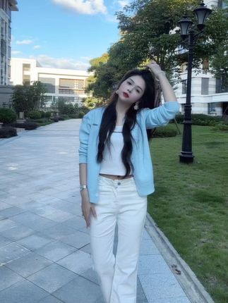 如果今天的我诚心诚意,那明天后悔了又有什么关系呢#今日穿搭 #温柔穿搭 #小个子穿搭