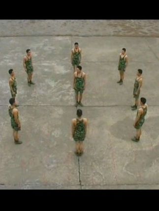 老式军体训练第一套练习第三弹,柔韧协调练习,非常实用。#体能训练 #军事体能训练 #参军入伍 #考核 #培训