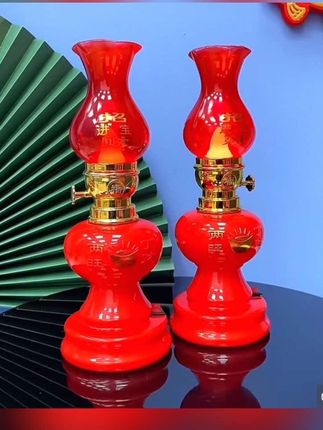 搬新家的时候,别忘了准备一对这样的乔迁之喜蜡烛灯,寓意着日子红火,生活美满,事业有成,家庭幸福。它不仅好看,还特别实用,而且非常安全,不用担心会引发火灾。把它摆在桌上,亲戚朋友来了都夸赞一番,这么好的东西,千万别错过了#乔迁之喜大吉大利 #防真蜡烛#红红火火喜气洋洋
