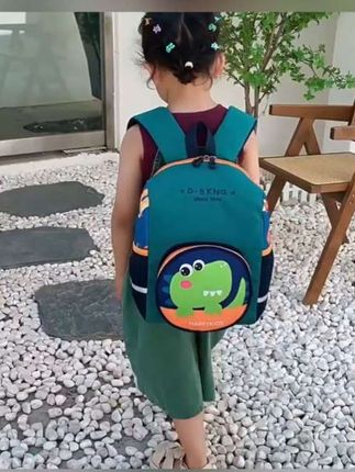 #创作灵感 真羡慕家有还在上幼儿园的人呀,又赶上了国家的学前班保育费免费好政策!反正我这80后是啥好事儿也没赶上😂九月份即将上幼儿园的宝宝们,一个全新的漂亮书包也是你愿意上幼儿园的动力吧🥰#开学必备 #幼儿园的小可爱 #好物推荐🔥
