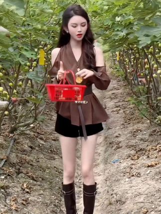 #好身材好气质 #时尚气质穿搭 #穿出自信穿出美丽 #青春活力 #时尚搭配