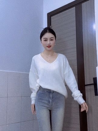 一听我工资2800就不理我了 我说的是一个月不是一年哦!#秋季搭配