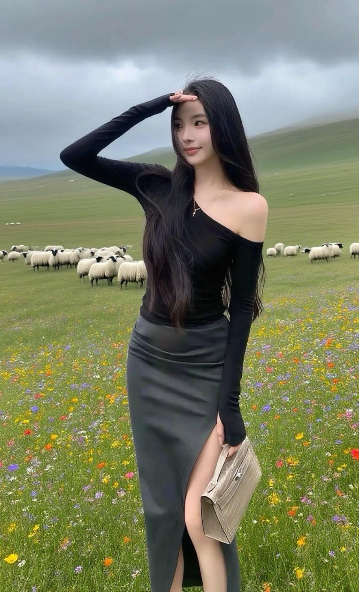#御姐 #今天穿什么 #简约又性感的辣妹穿搭 #纯欲天花板 #女人味
