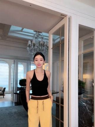 #梨形身材穿搭 #好身材好气质 #百搭神裤 #绝了 #杨圣坤