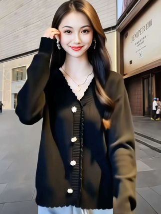 #早秋穿搭 #针织开衫 #减龄穿搭 #显瘦穿搭 #气质洋气穿搭