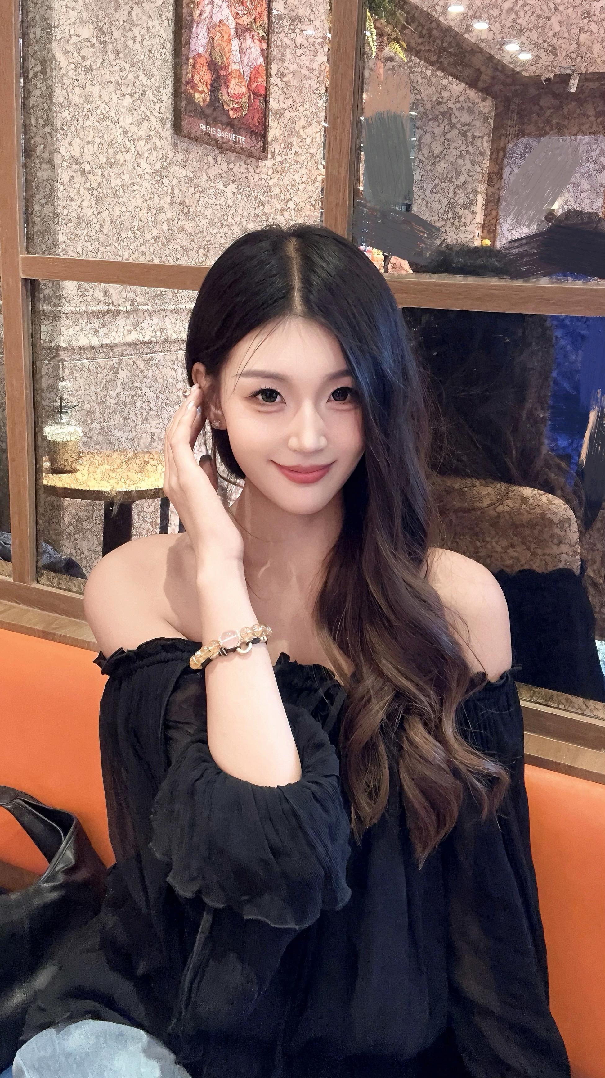 美是命中注定 纯情是我的本性 #老婆