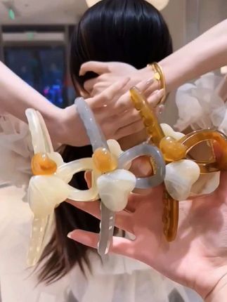 #爱心抓夹 #大号抓夹 #鲨鱼抓夹 #拼色抓夹 #抓夹 @巨量千川