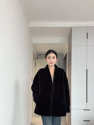 皮草内搭就选基础款#打底衫 #女装 #穿搭日记 #轻熟风