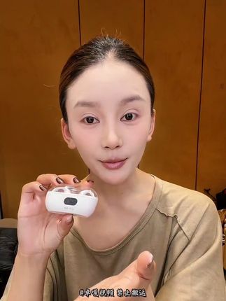 #藏族姑娘 #蓝牙耳机 #无线蓝牙耳机 #耳机 #夹耳式蓝牙耳机