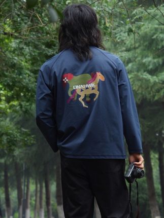 经典之上,是触手可及的柔软 #DNAHWK #穿搭 #每日分享 #男生穿搭