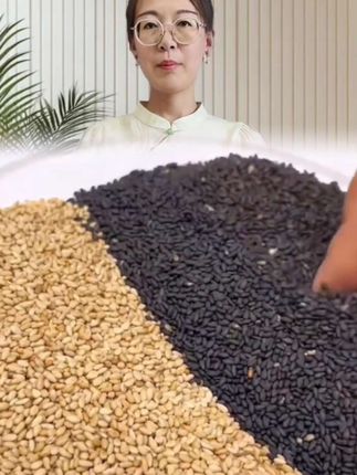 精选醇香大颗粒黑白熟芝麻,盖子可舀可倒,用起来特别方便#五谷杂粮 #黑白熟芝麻 #醇香 #熟芝麻#芝麻