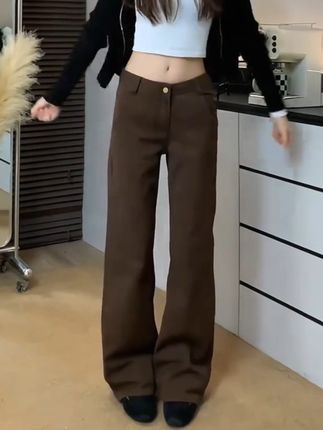 一眼看中的美拉德咖色微喇牛仔裤,上身也太舒服了,好好看腿瘦麻了!#显高显瘦显腿长#穿搭 #百搭裤子 #显瘦穿搭 #ootd穿搭
