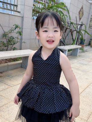 巨洋气辣妹风小套装!上身时髦甜酷辣妹风穿搭#生女儿就要这样穿 #潮童必备 #萌娃穿搭 #新款上新