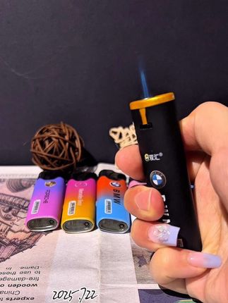 车标圆柱金属磨砂直冲防风蓝焰直冲金属打火机个性创意零售家用#打火机 #烟民 #高级感 #玩个很新的东西 #男士必备