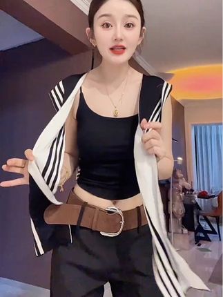百搭衬衫女士针织条纹披肩外搭洋气高档2025年新款坎肩女款爆款