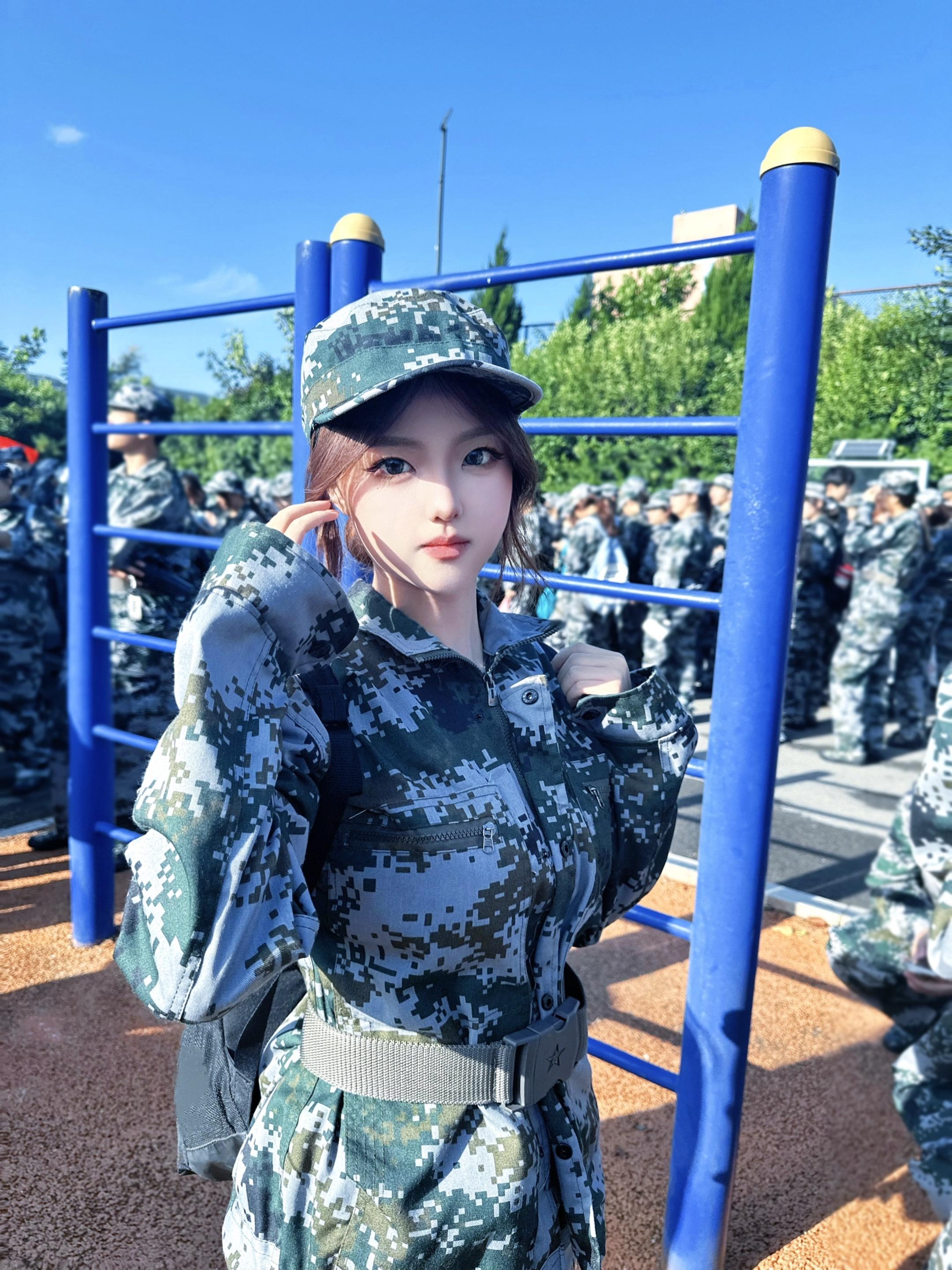 时间是2025今年我刚刚大一#07 #大一 #军训