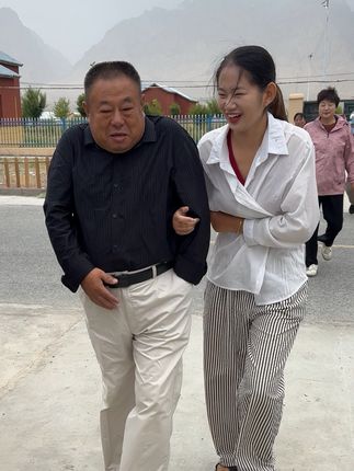 小康的大腮帮子28号9点洗护专场