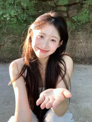 请抓住我的手别放弃~#氛围感#反差#变妆#美妆#阳光