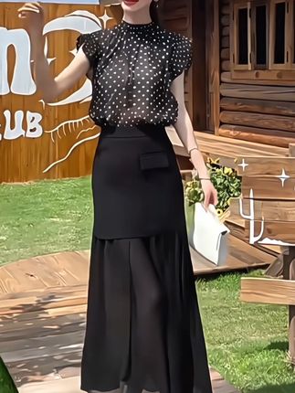 #气质穿搭 #出游穿搭 #套装穿搭