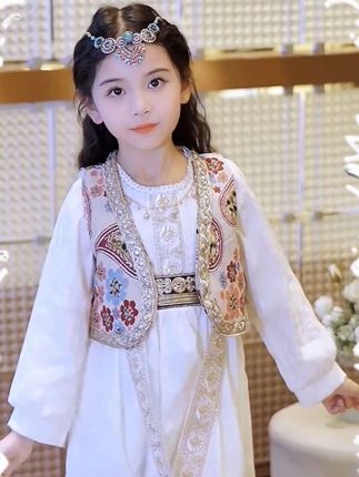 女童民族风裙子,古典美西域风情马甲连衣裙套装#高品质童装 #西域风情 #民族风穿搭 #古典美 #爆款