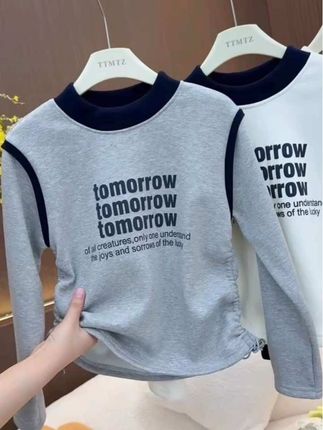 女童加绒加厚打底衫 拼接小高领休闲上衣 时尚百搭~#高品质童装 #面料柔软舒适#百搭上衣#生女儿就是用来打扮的 #ootd穿搭 @抖in宝贝计划 @DOU+上热门